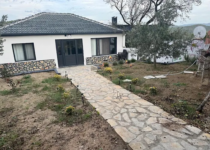 シャレー Serenity Mountain House *