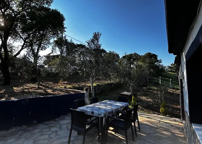 Alpstuga Serenity Mountain House *