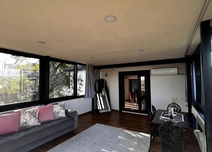 シャレー Serenity Mountain House