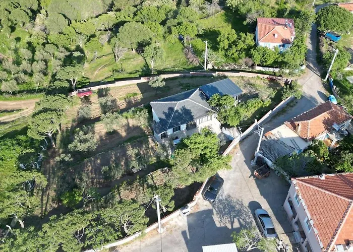 Alpstuga Serenity Mountain House *