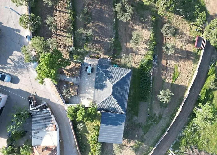 Alpstuga Serenity Mountain House *