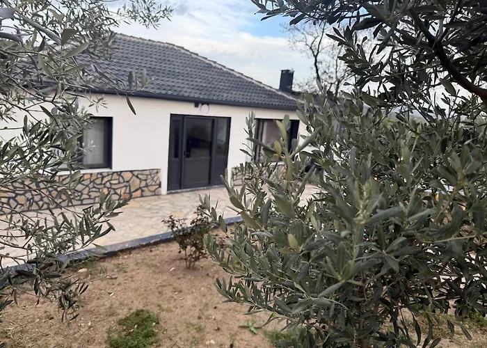 Serenity Mountain House シャレー